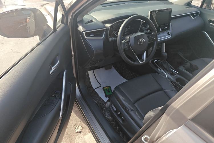 Used Toyota FRONTLANDER 2022 2.0L CVT Luxury PLUS Edition
