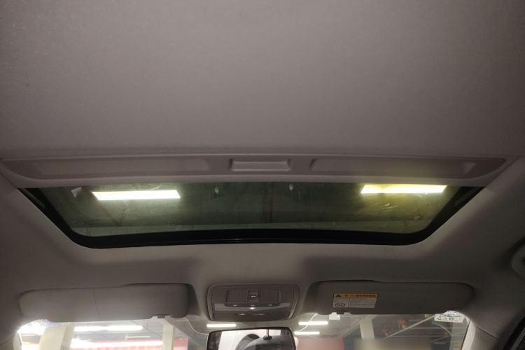 Used Roewe i6 2020 PLUS 1.6L CVT 4G Connected Glory Flagship Edition
