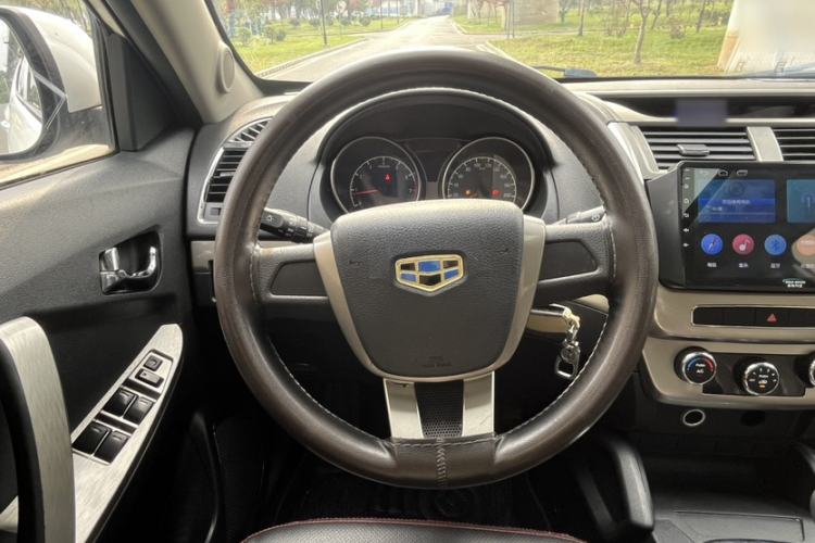 Used Geely Auto GX7 2015 Classic Edition 1.8L Manual Elite Model China V Standard
