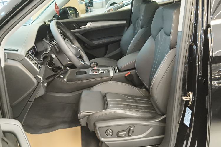 Used Audi Q5L 2022 40T Fashionable and Dynamic Model