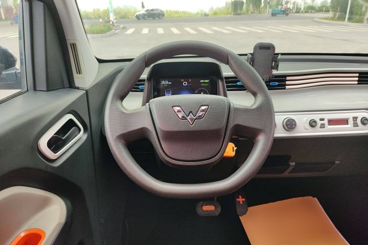 Used Wuling Hongguang MINIEV 2020 Zizai Version Lithium-NMC
