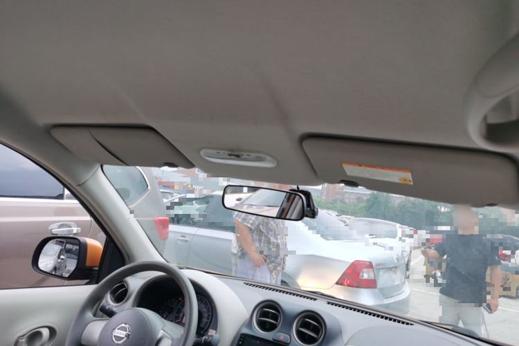 Used Nissan March 2010 1.5L Automatic Easy-Style Version
