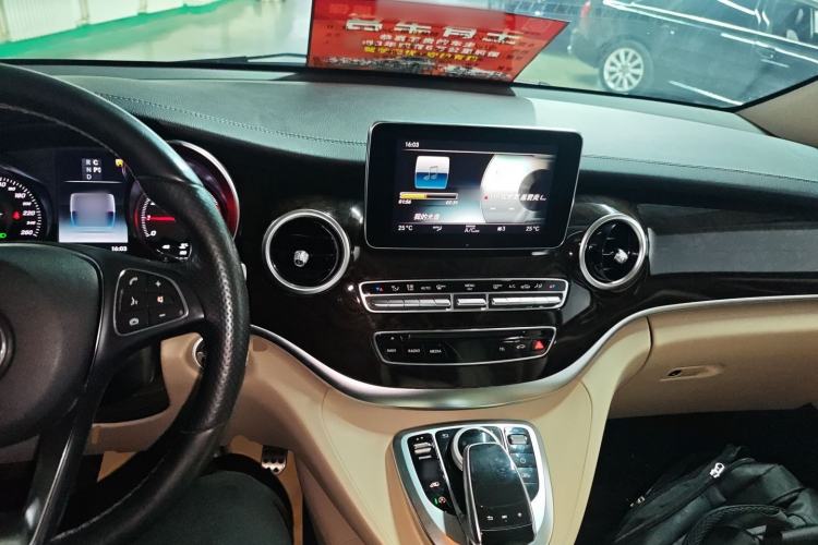 Used Mercedes-Benz V-Class 2018 V 260 L Prestige Extended Version China VI