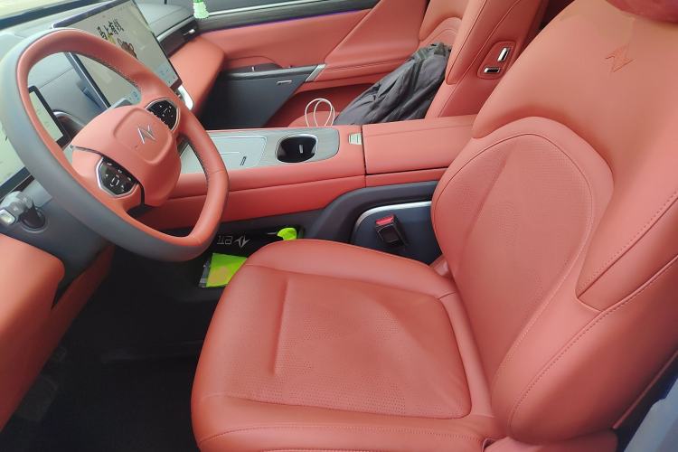 Used  eπ008 2024 636Max All-Electric Version 6 Seats