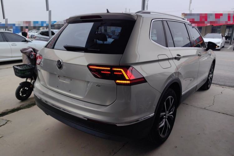 Used Volkswagen Tiguan L 2017 330TSI Automatic Two-Wheel Drive Flagship Edition
