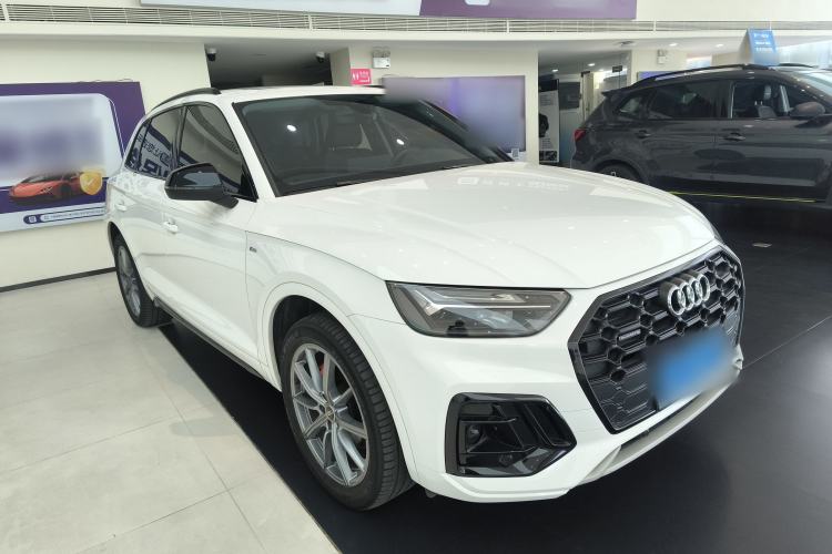Used Audi Q5L 2022 40T Fashionable and Dynamic Model
