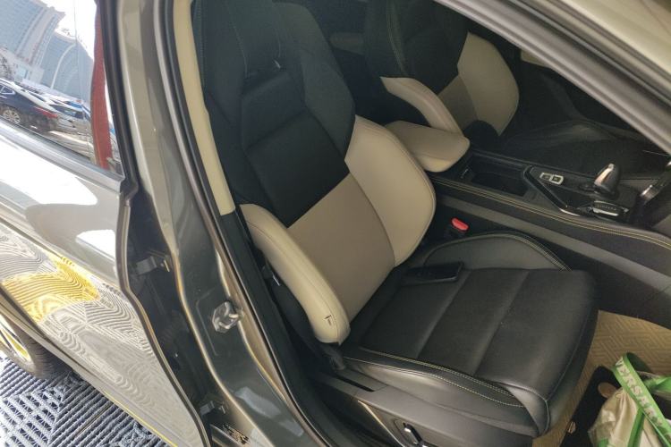 Used Lynk & Co 02 2022 1.5T DCT Shine Pro