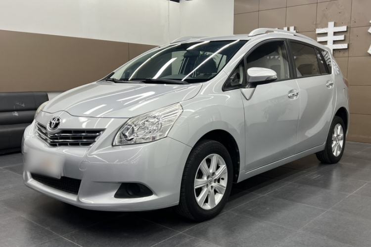 Used Toyota Verso 2014 Starlight 180E CVT Elite Edition
