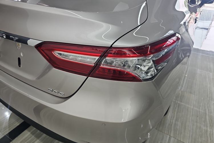 Used Toyota Camry 2021 2.0G Luxury Edition