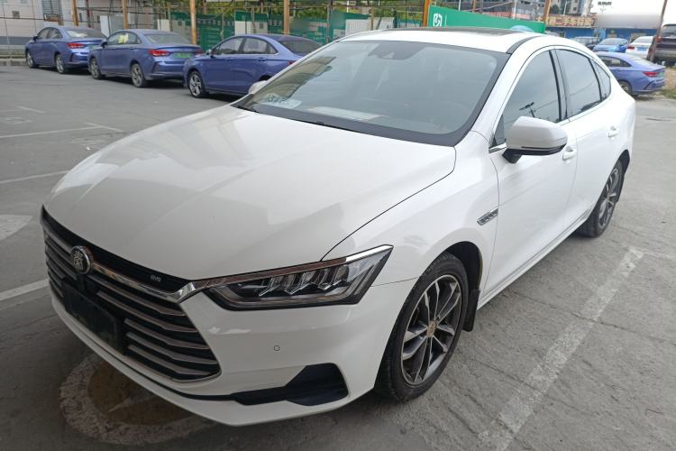 Used BYD Qin Pro 2019 Super Edition 1.5TI Automatic Smart Connect Flagship Model China V Standard
