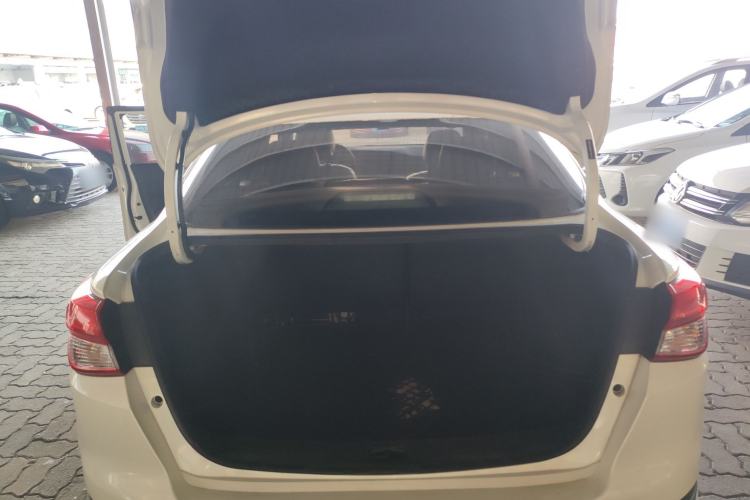 Used Nissan Lannia 2016 1.6L CVT Smart Cool Edition
