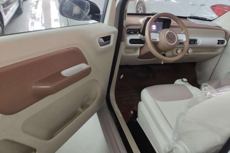 Used Wuling Hongguang MINIEV 2024 3rd Generation 215km Youth Edition
