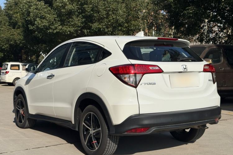 Used Honda Vezel 2020 1.5L CVT Pioneer Edition
