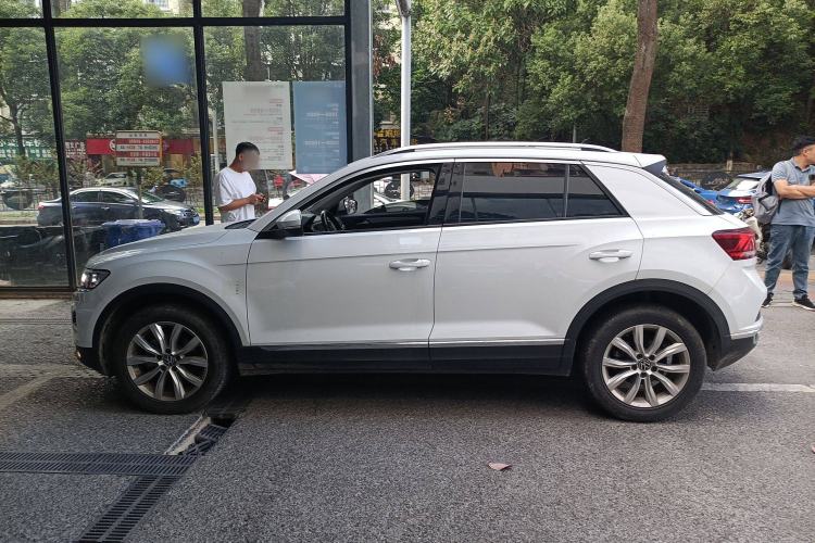 Used Volkswagen T-ROC 2022 280TSI DSG Two-Wheel Drive Elite PLUS
