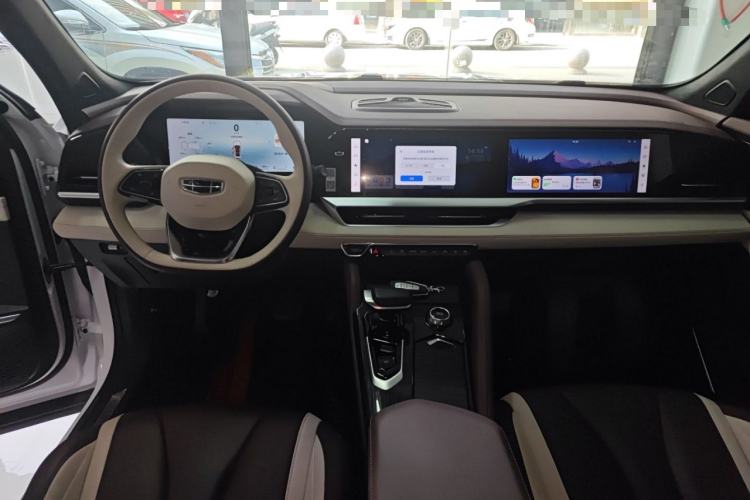 Used Geely Auto Monjaro L 2024 2.0TD High-Power Automatic Two-Wheel Drive Yunqi Version