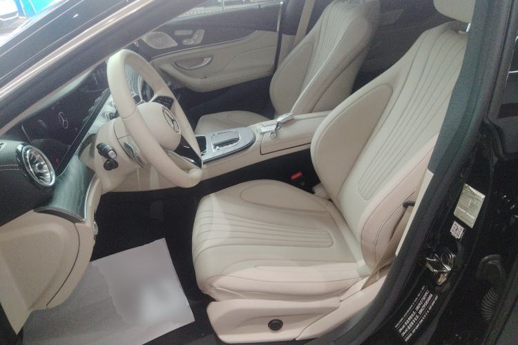 Used Mercedes-Benz CLS 2023 CLS 300 Sporty Edition
