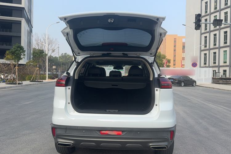 Used Geely Auto Emgrand X7 Sport 2018 1.8TD Automatic Two-Wheel Drive Smart 4G Connected Version