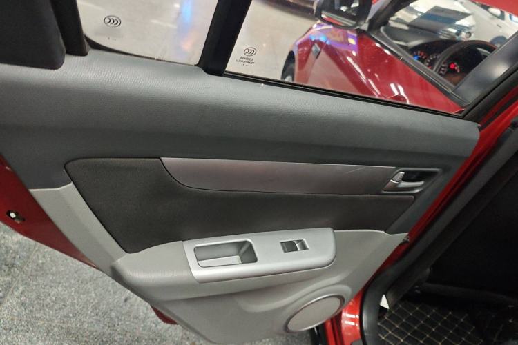 Used Suzuki Swift 2014 1.5L Automatic Fashion Edition
