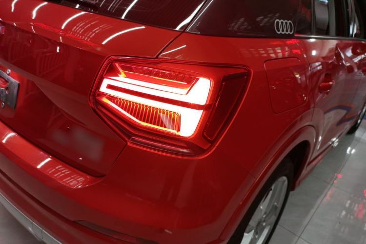 Used Audi Q2L 2018 35 TFSI Fashionable & Elegant Version China VI Emission Standard
