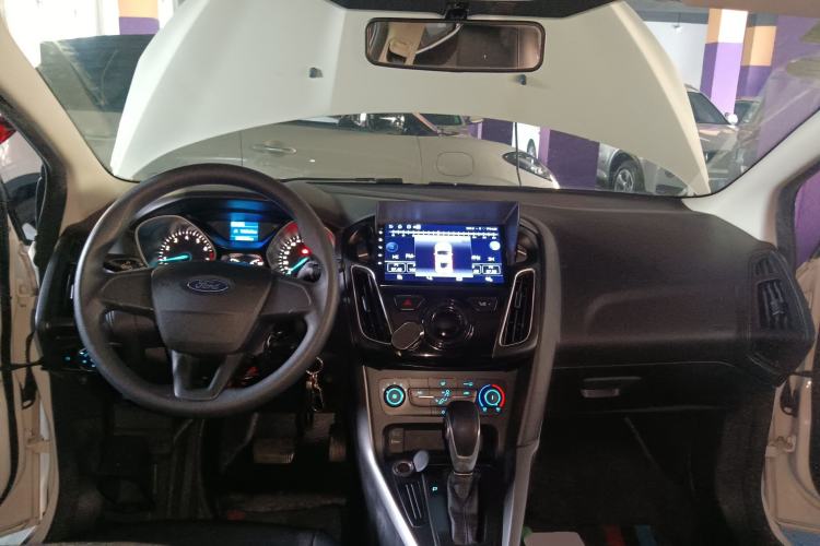 Used Ford Focus 2018 Hatchback Classic 1.6L Automatic Comfort Plus SmartDrive Edition