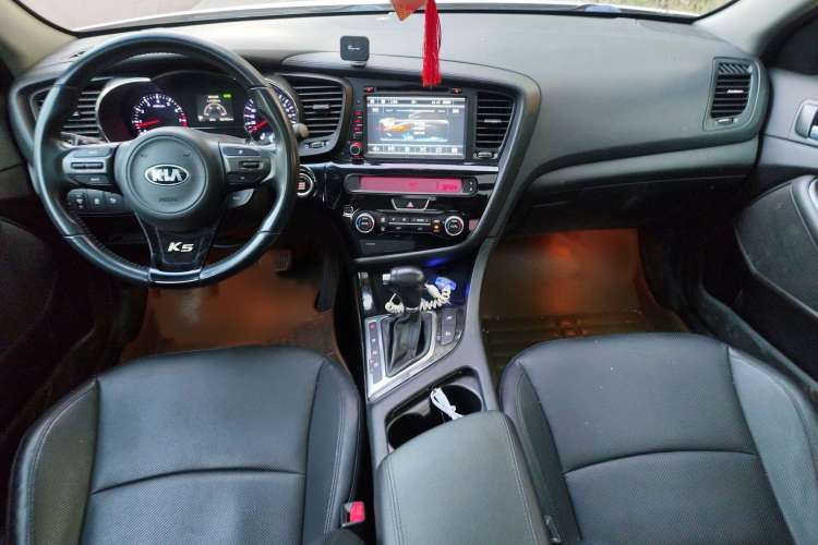 Used Kia K5 2014 2.0L Automatic LUXURY
