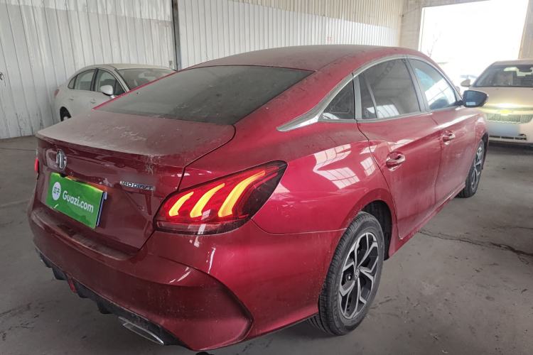 Used MG 5 2022 180 DVVT CVT Youth Luxury Edition
