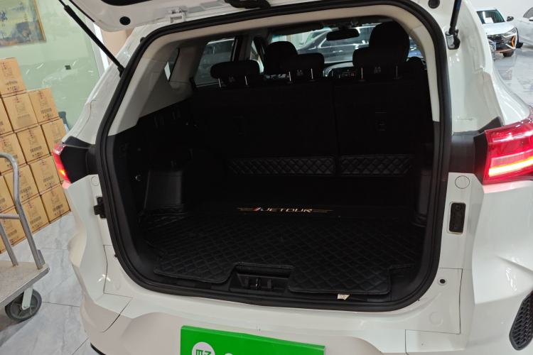 Used JETOUR X70 2020 1.5T DCT Comfort Edition 5-seater