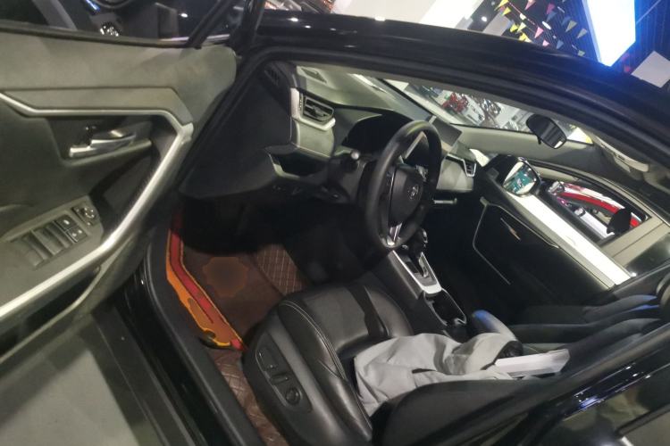 Used Toyota Wildlander 2020 Dual-Engine 2.5L E-CVT Two-Wheel Drive Luxury Edition
