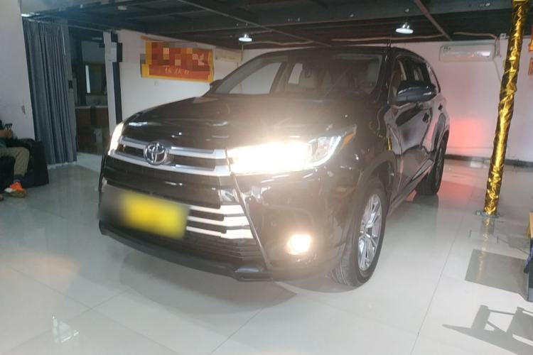 Used Toyota Highlander 2018 2.0T Four-Wheel Drive Elite Edition 7 Seats China VI Standard