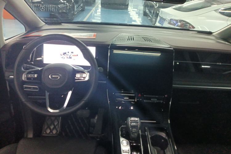 Used GAC Trumpchi M8 2024 Master Series 400T Prestige Edition