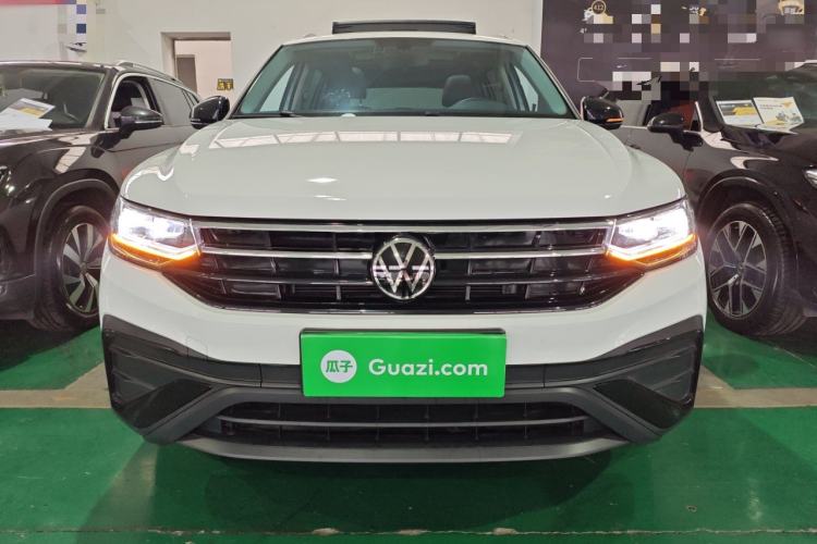 Used Volkswagen Tiguan L 2024 Outstanding Model 300TSI Automatic Two-Wheel Drive Longteng Edition