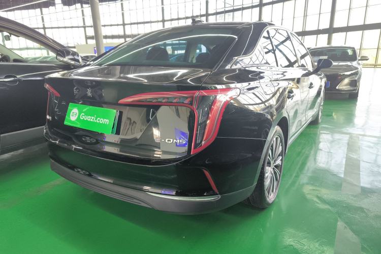 Used Hongqi E-QM5 2022 431 km Charge & Enjoy Edition
