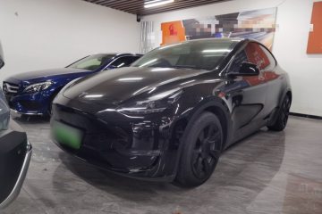 Used Tesla Model Y 2021 Standard Range Rear-Wheel Drive Version
