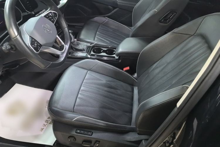 Used Volkswagen Passat 2023 Restyled 330TSI Starry Luxury Edition
