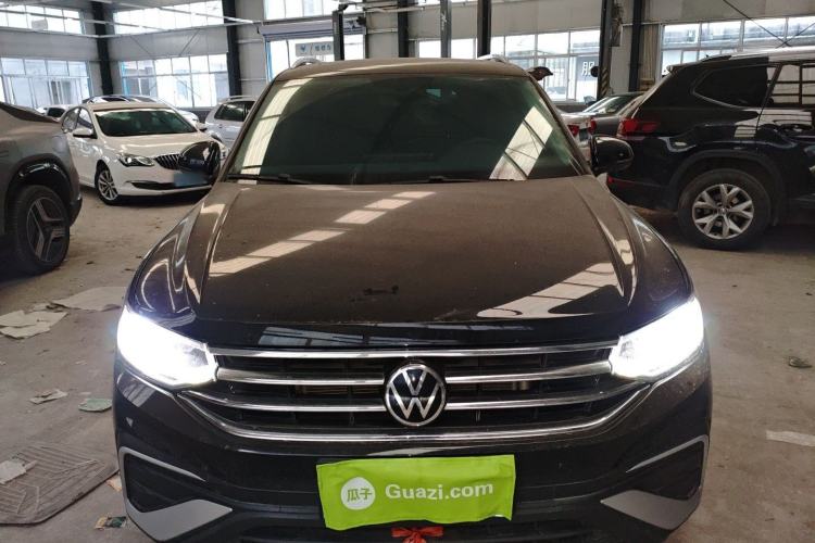 Used Volkswagen Tiguan L 2022 330TSI Automatic Two-Wheel Drive Smart Edition
