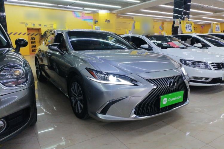 Used Lexus ES 2020 200 Excellence Edition