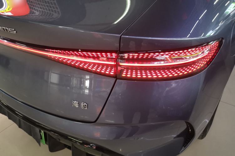 Used BYD Seal 2022 550 km Standard Range Rear-Wheel Drive Prestige Version
