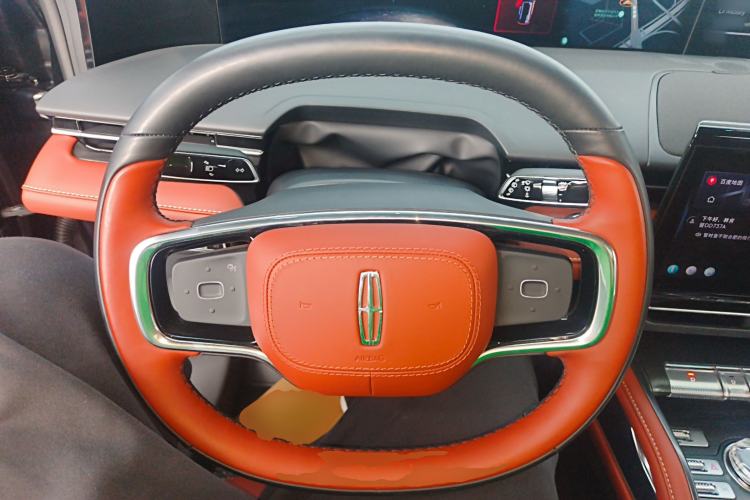 Used Lincoln Nautilus 2025 2.0T Four-Wheel Drive Luxury Edition