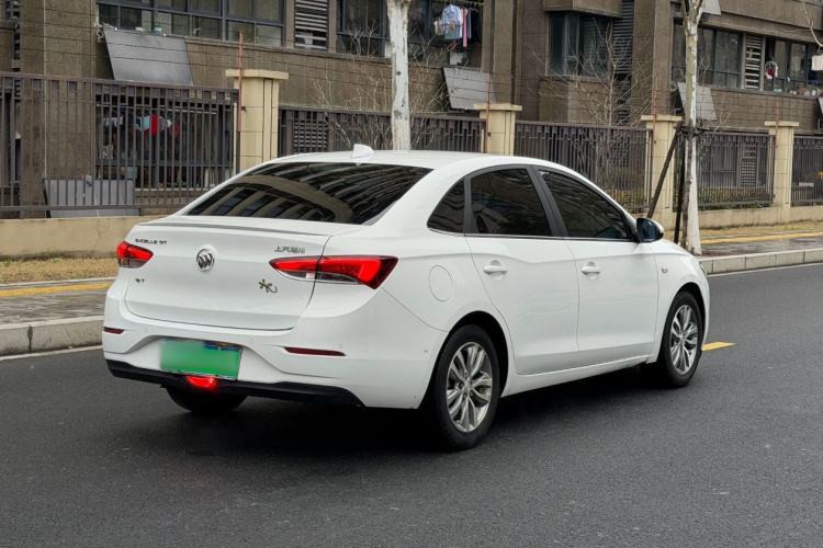 Used Buick GT 2018 18T Automatic Flagship Model