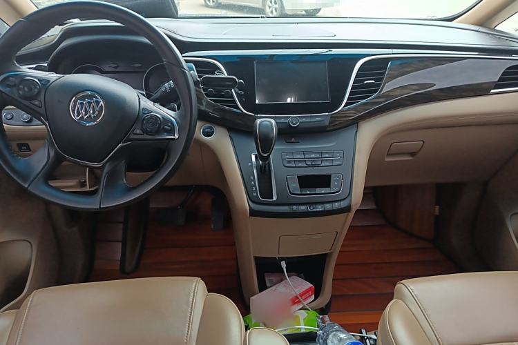 Used Buick GL8 2017 ES 28T Premium Version China V Standard