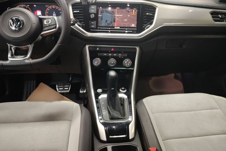 Used Volkswagen T-ROC 2020 280TSI DSG Two-Wheel Drive R-Line Pro
