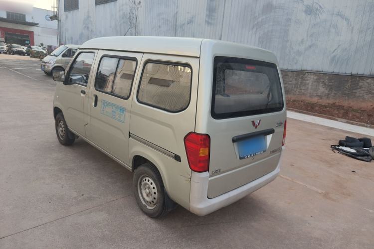 Used Wuling Zhiguang 2015 1.2L Practical LS-I Model