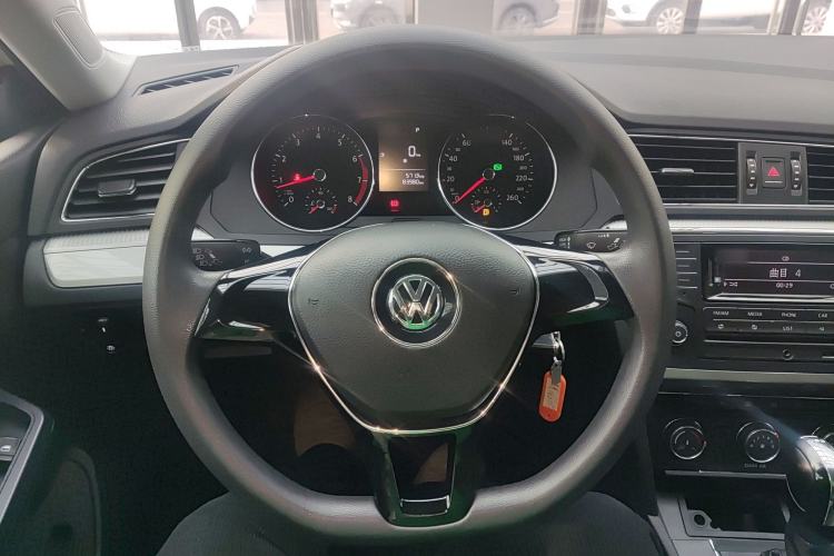 Used Volkswagen Lamando 2017 230TSI DSG Fashion Edition