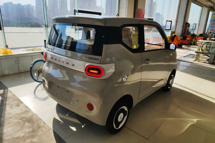 Used Wuling Hongguang MINIEV 2024 3rd Generation 215km Youth Edition
