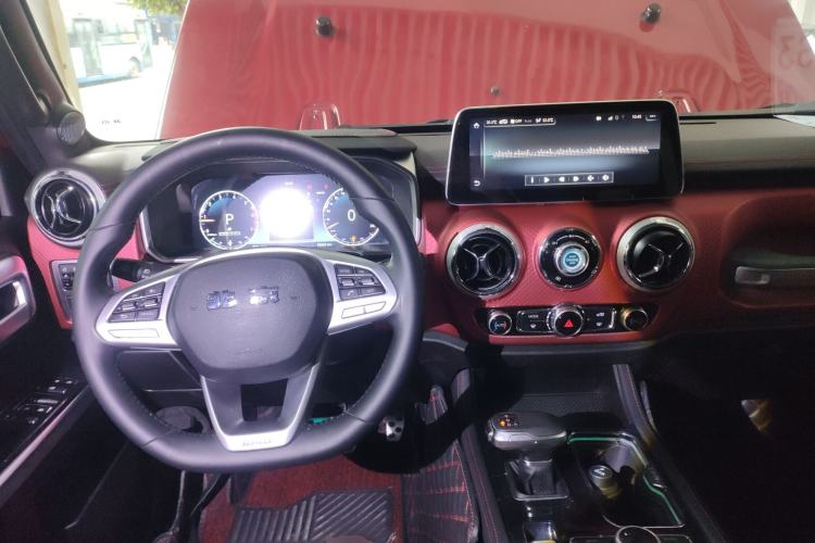 Used BAIC Off-Road BJ40 2020 2.0T Automatic Four-Wheel Drive Urban Hunter Edition Chivalrous Type
