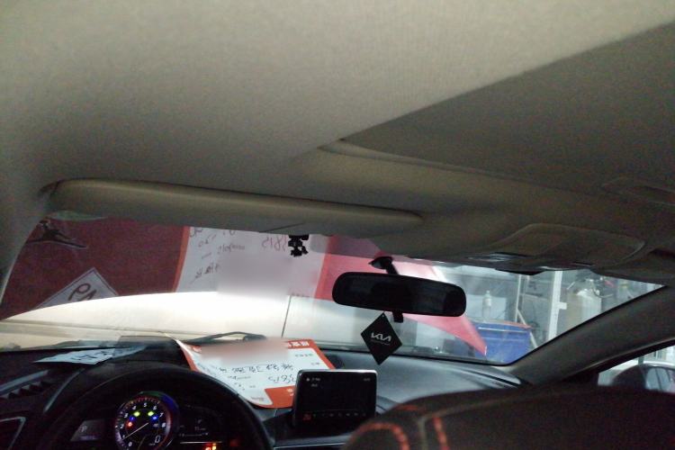 Used Mazda Mazda 3 Axela 2014 Hatchback 2.0L Automatic Flagship Model