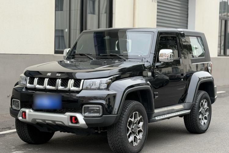 Used  BJ40 2020 2.0T Automatic Four-Wheel Drive Tribute Edition 2020 Xieke Version

