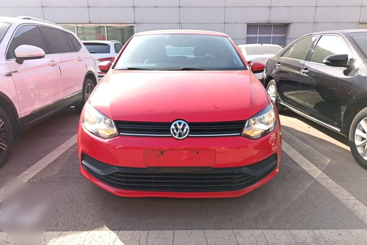 Used Volkswagen Polo 2016 1.4L Manual Fashion Model