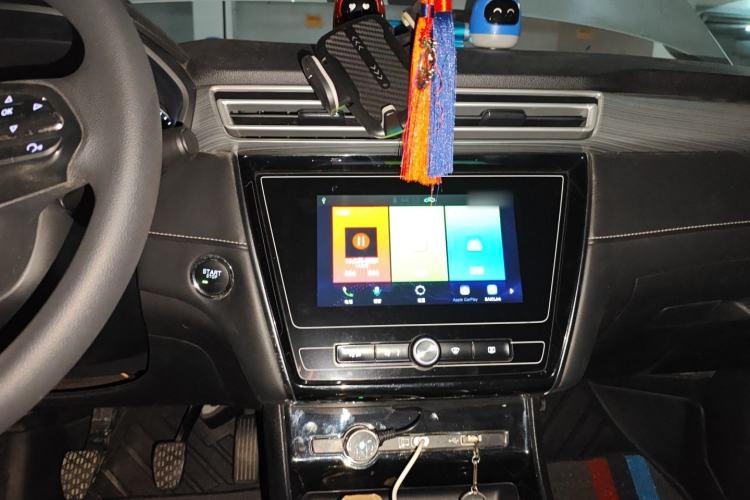 Used Roewe i5 2020 1.5L Manual 4G Connect Luxury Edition