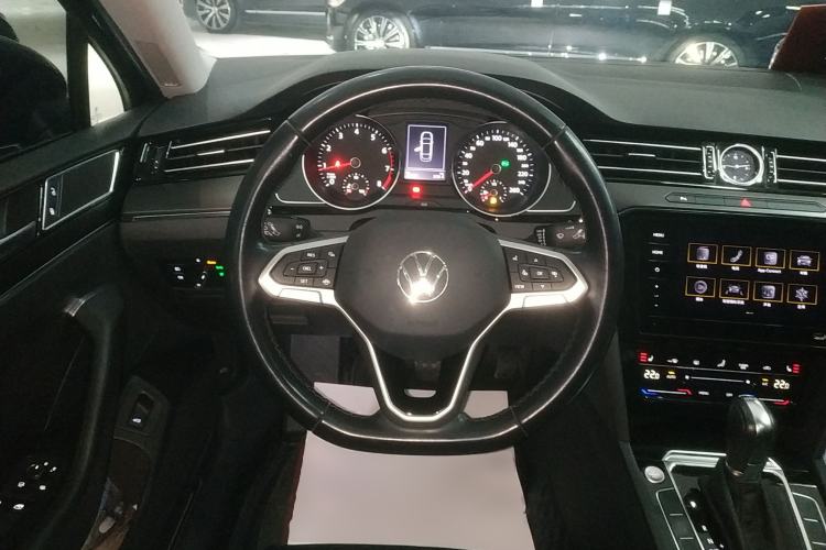 Used Volkswagen Magotan 2020 330TSI DSG Leading Model
